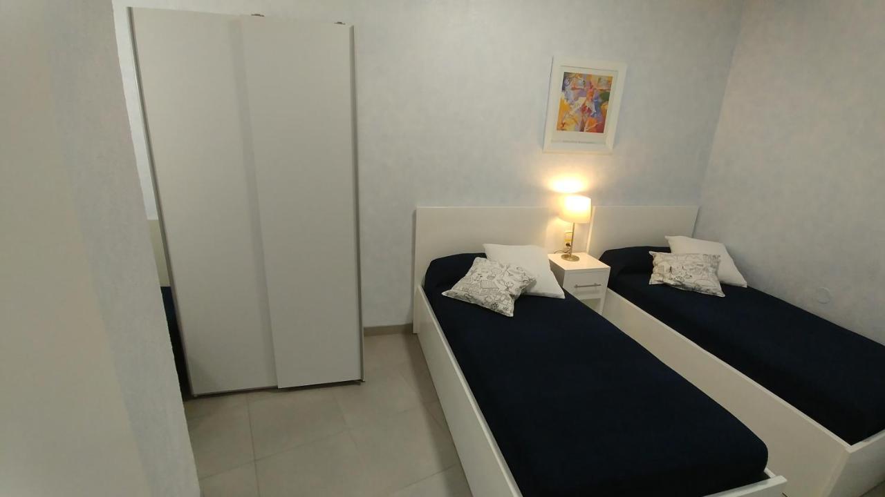 Apartament Oasis B3 Roses Kültér fotó
