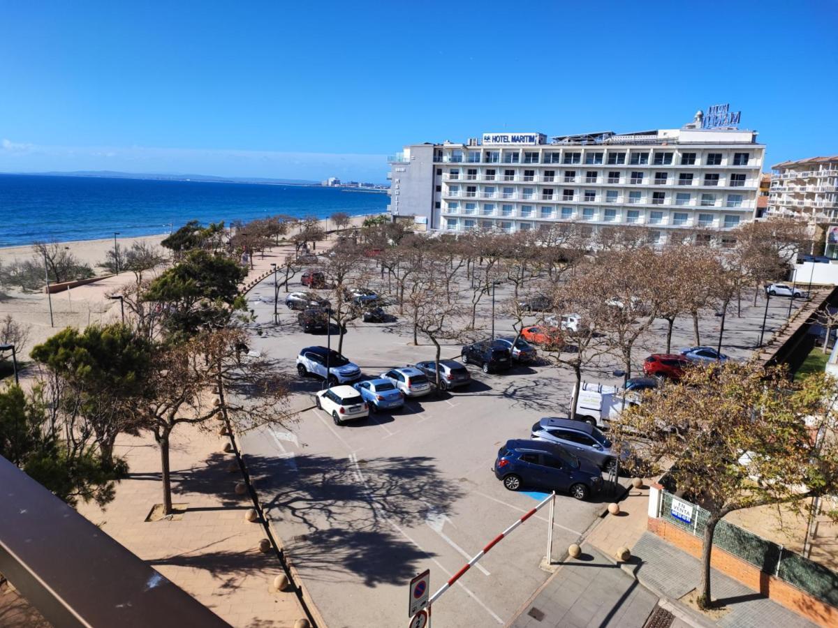 Apartament Oasis B3 Roses Kültér fotó